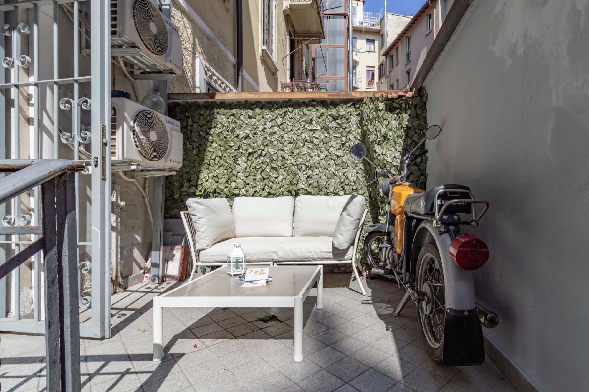 Stradivarius House - Carozzi Apartments Milánó Kültér fotó