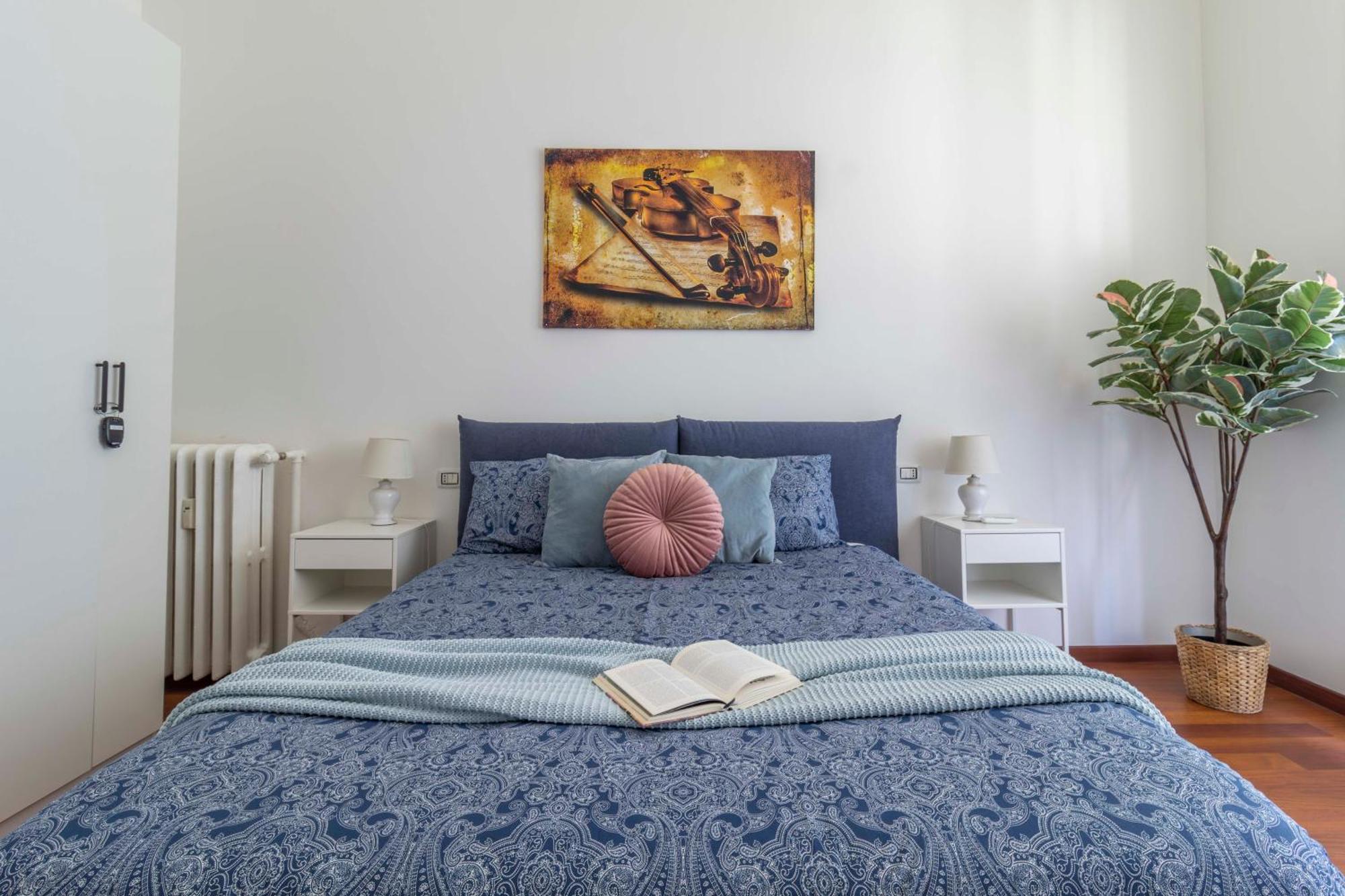 Stradivarius House - Carozzi Apartments Milánó Kültér fotó