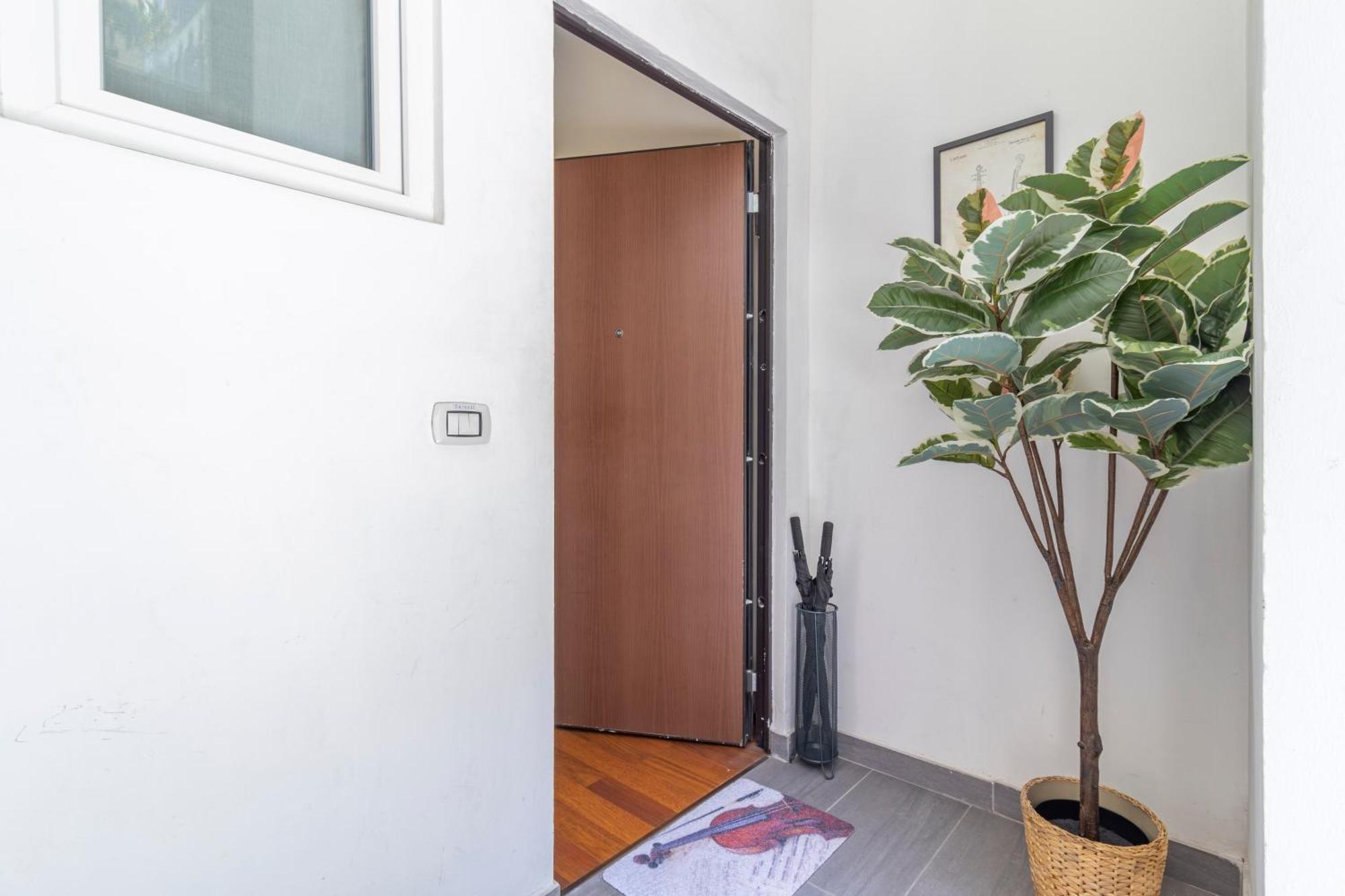 Stradivarius House - Carozzi Apartments Milánó Kültér fotó